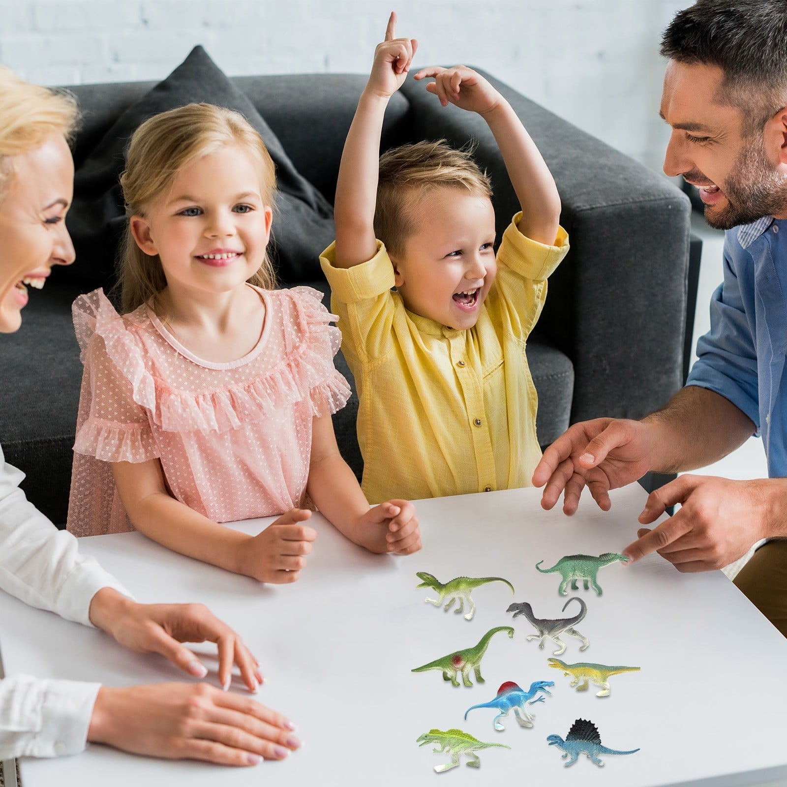 Preschool Dinosaur Toys,Plastic Mini Dinosaur Figure Toy Set,Mini Education Dinosaur Animals Toys,Birthday Christmas Gift for Kids over 2 Years Old